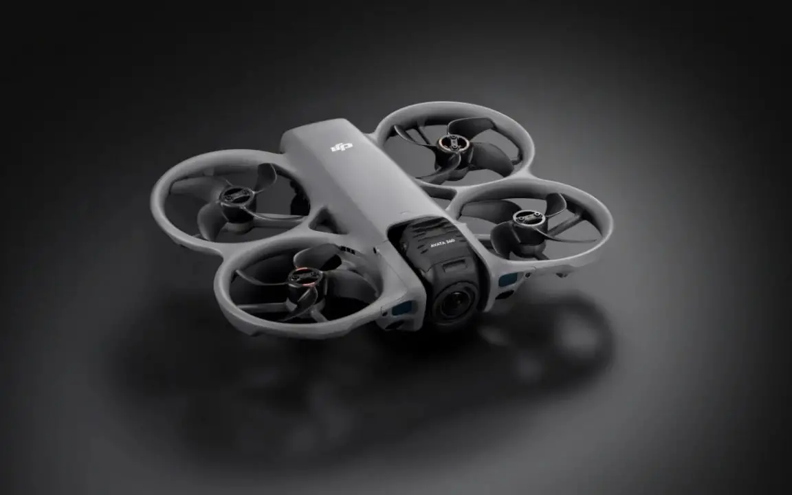 2 DJI Avata 360