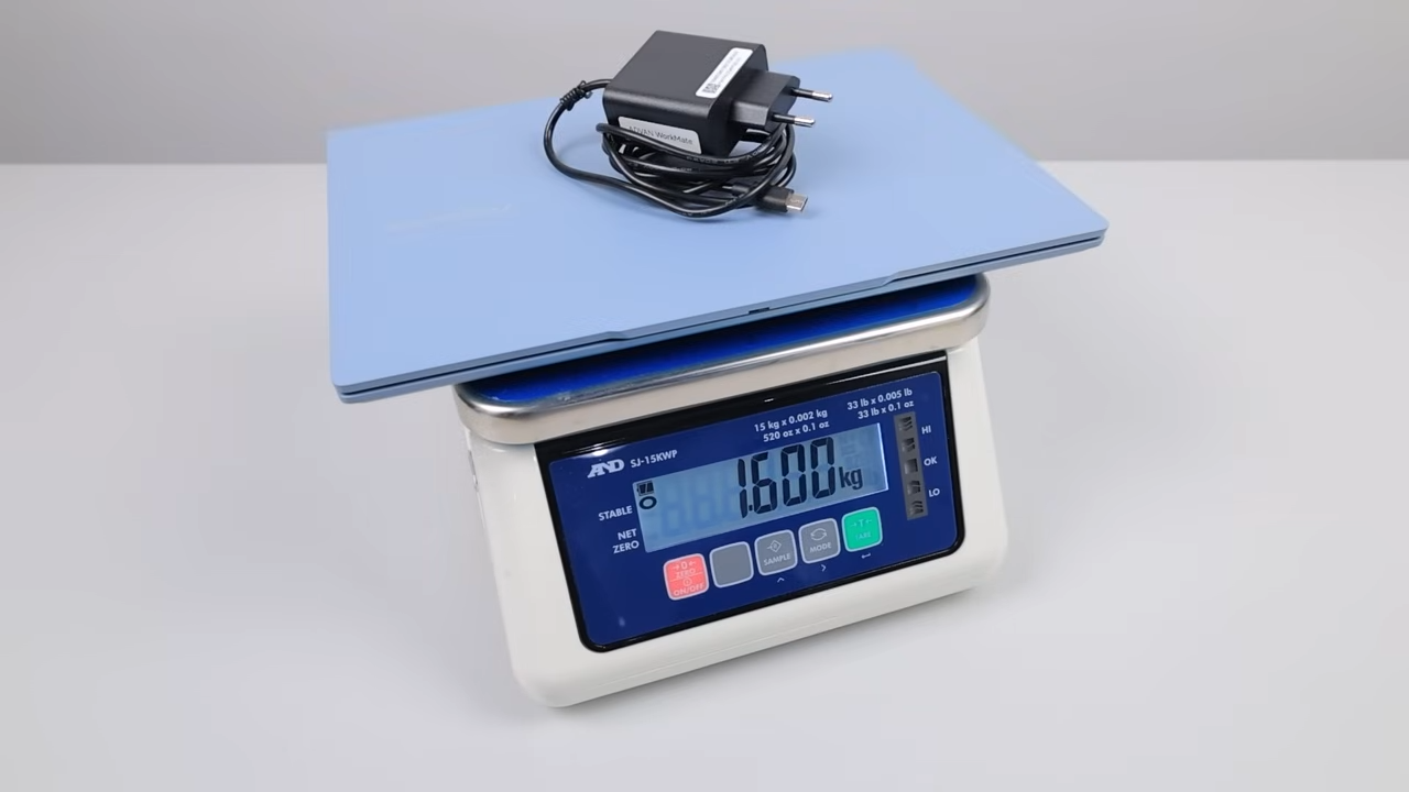 ADVAN Workmate Ultra 12