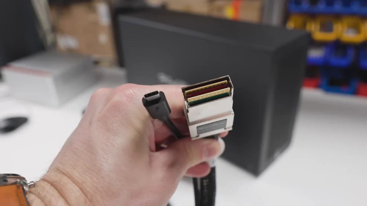 CopprLink Bikin eGPU Nyaris Setara GPU Internal, Selisih Cuma 2 Persen 2 Copprlink eGPU