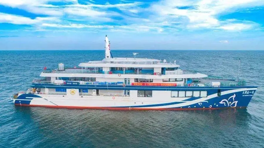 Bukan Cuma Mobil, Produsen Baterai Mulai Masuk Industri Kapal Laut 4 kapal laut listrik