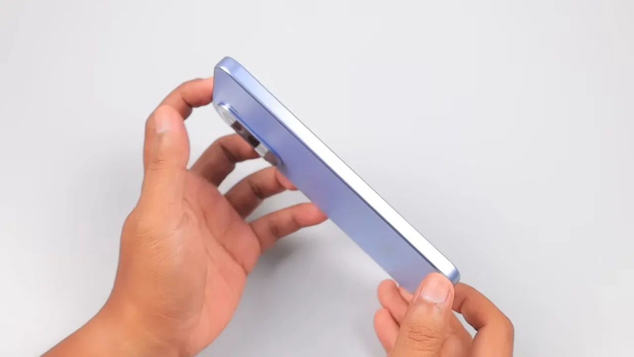 Review iQOO Z11: Ini Baru Smartphone Baterai Badak! 9 2c449717342784c12a4bf4101301632c