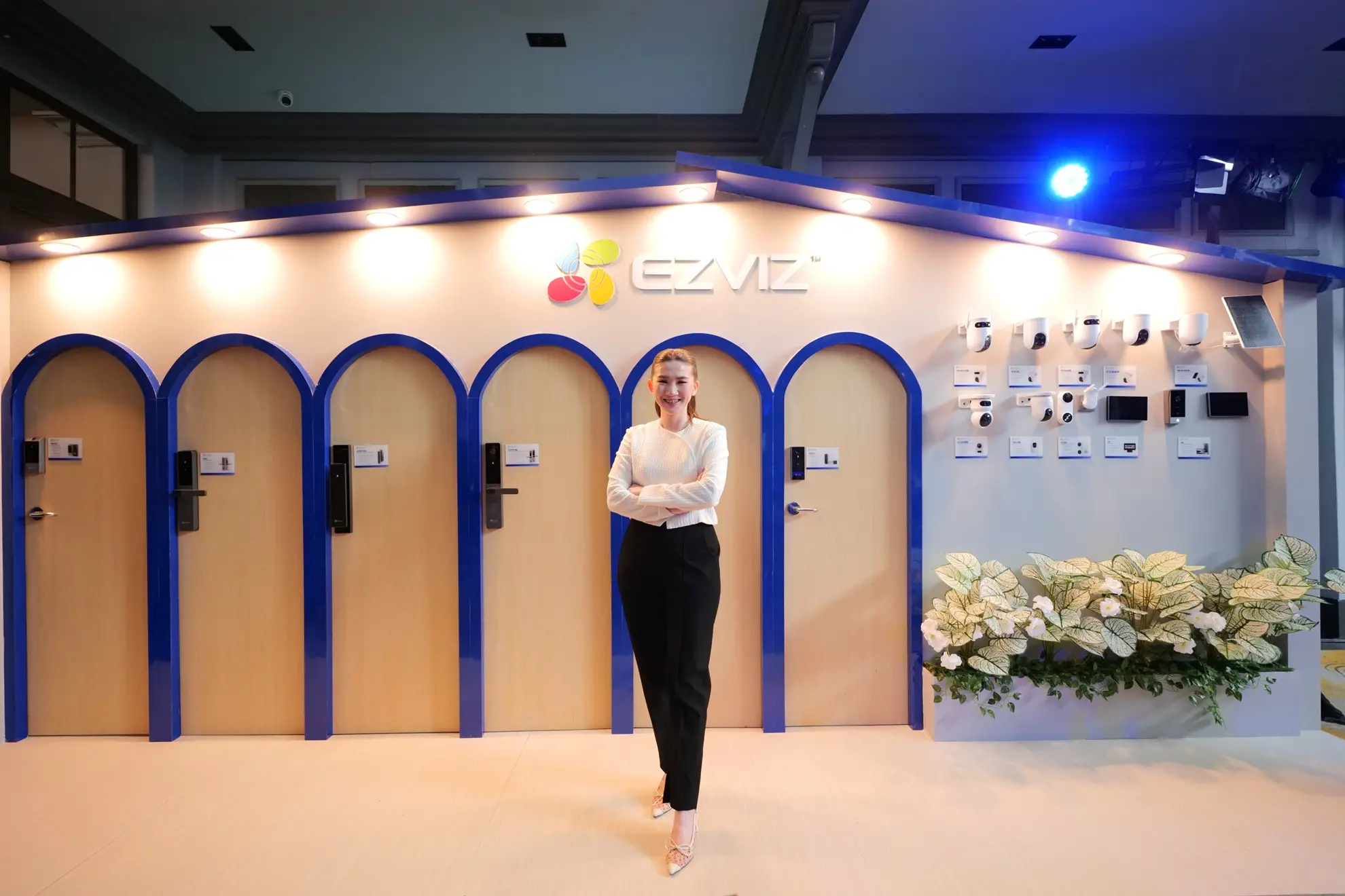 EZVIZ HB8 Lite 4G Kit dan H9c Dual 4G Turut Diperkenalkan: Kamera Keamanan dengan Dukungan Koneksi 4G 7 EZVIZ Perkenalkan Kampanye SmartEZtCombo Integrasi Smart Lock dan Kamera Pintar untuk Wujudkan Smart Living yang Lebih Aman dan Praktis 5