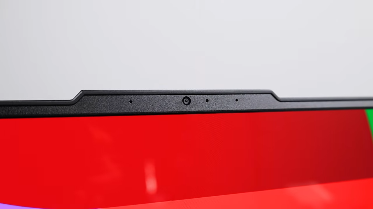 Review Lenovo Legion Pro 7i FIFA World Cup Edition: Laptop Gaming Kolaborasi Spesial Piala Dunia! 7 Lenovo Legion Pro 7i FIFA World Cup Edition 14