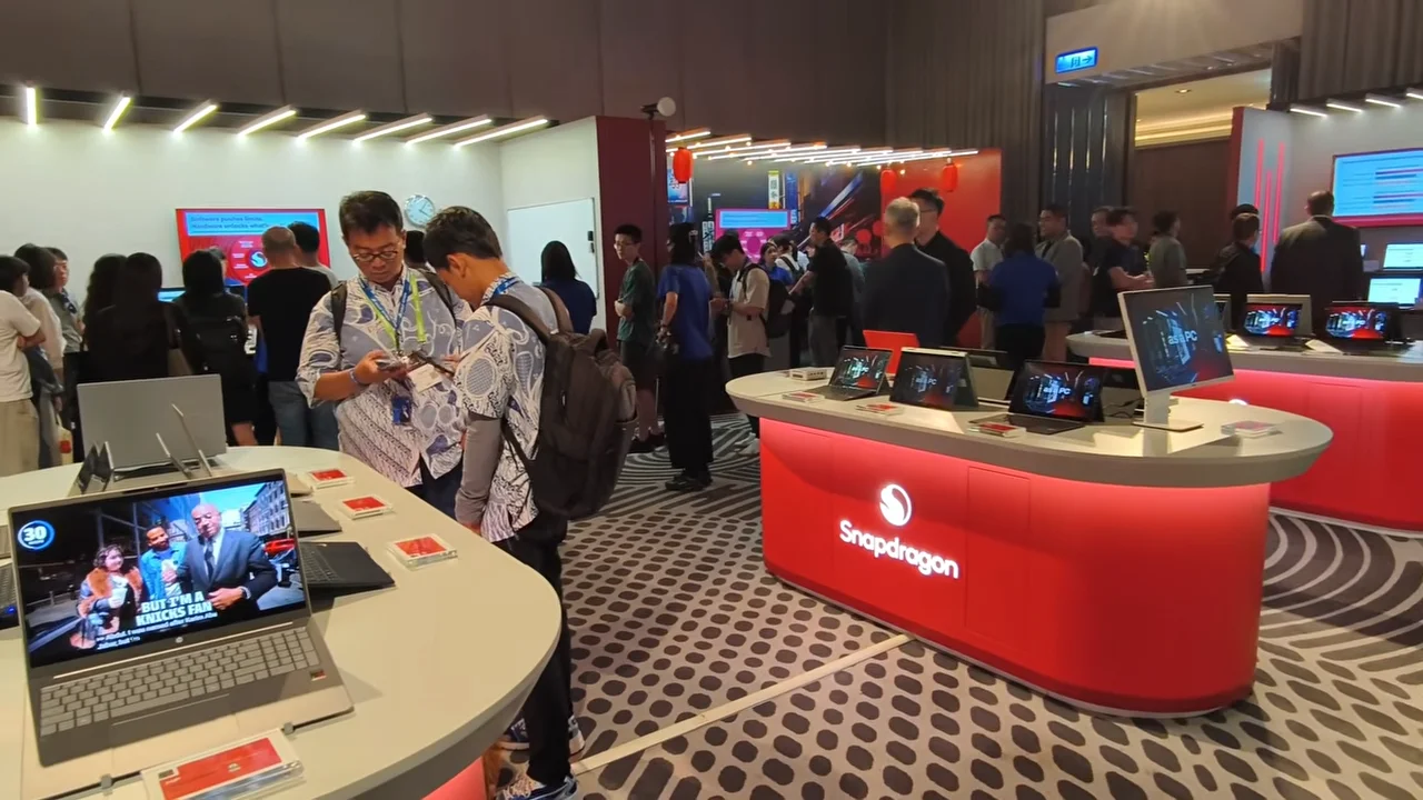 2 Tahun Laptop Snapdragon: Makin Kencang atau Makin Mengecewakan? 1 2 Tahun Laptop Snapdragon Makin Kencang atau Makin Mengecewakan YouTube 1 07