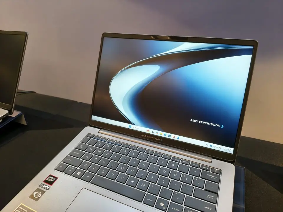 ASUS ExpertBook P5 G2 Resmi Hadir di Indonesia, Ini Harga dan Spesifikasi Lengkapnya! 2 ASUS ExpertBook P5 G2 AMD