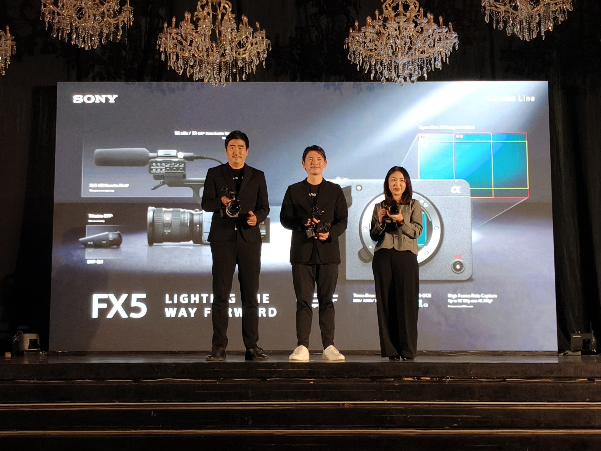 Sony FX5 Hadir di Tanah Air, Kamera Sinematik Ringkas dengan DNA Venice 2 6 Sony FX5