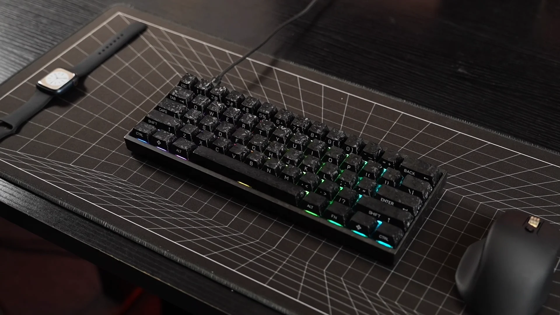 Keychron Carbon 60 HE 8K Hadirkan Keyboard Berbahan Serat Karbon 3 1b8950e4f50fa6b5944f22bfdd6469db