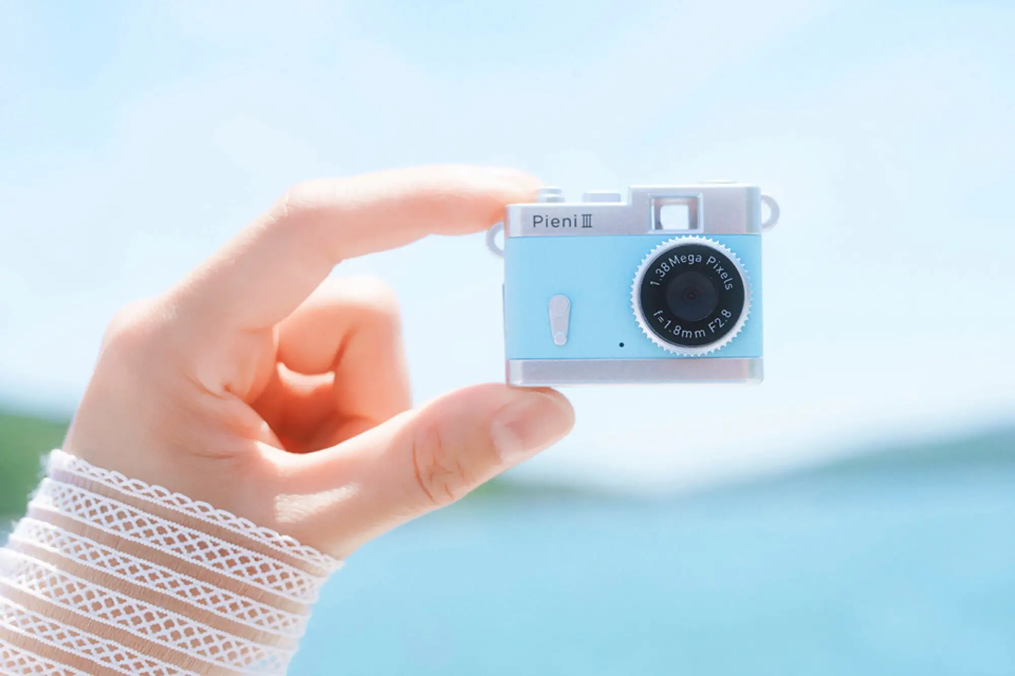 Mirip Charmera, Kamera Mungil Kenko Tokina Pieni III Diluncurkan 3 Pieni III