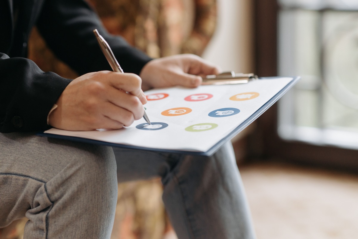 Apa Itu AI Evaluator? Pengertian, Tugas, dan Contohnya 4 apa itu ai evaluator